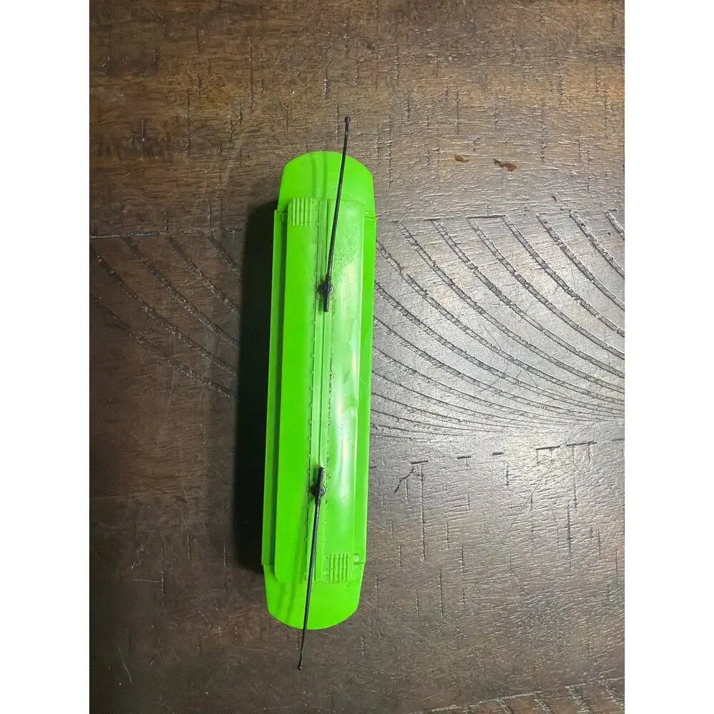 HO Scale Desire Street Trolley Car Non-Powered Green Streetcar Model Train Vtg